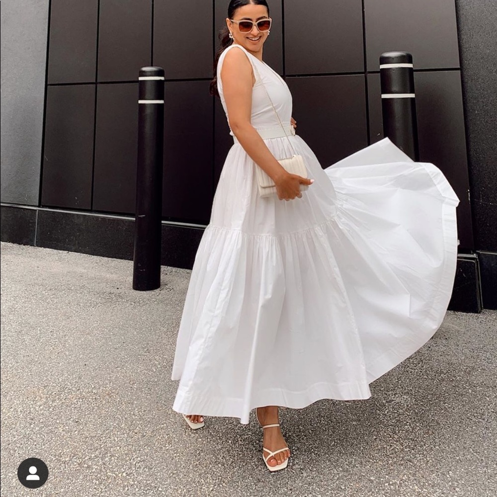 H&M voluminous full skirt dress bloggers favorite - Picture 5 of 16
